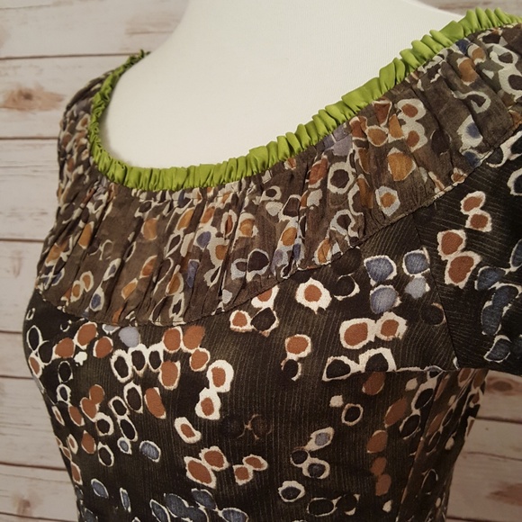 Multicolor Scoop Neck Top with Sheer Detail - Picture 2 of 4